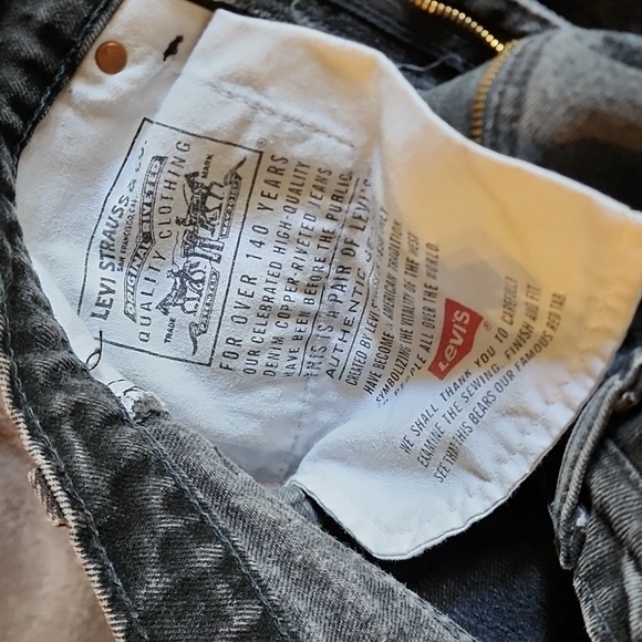 Vintage Red Tag Black Levi's Ladies - Picture 6 of 7